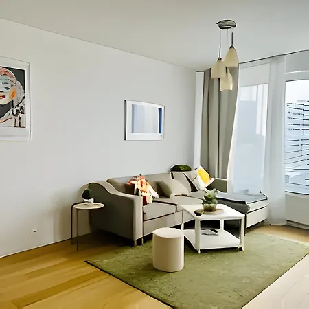 Appartement 19th Floor Free Parking & View *