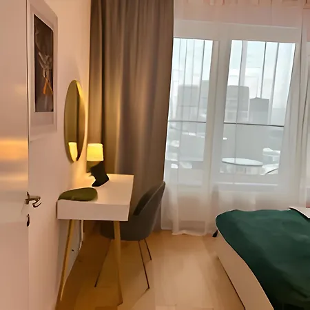 19th Floor Free Parking & View Apartament Bratysława