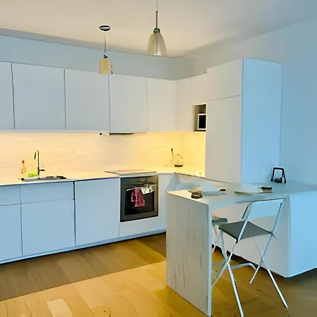 19th Floor Free Parking & View * Bratysława